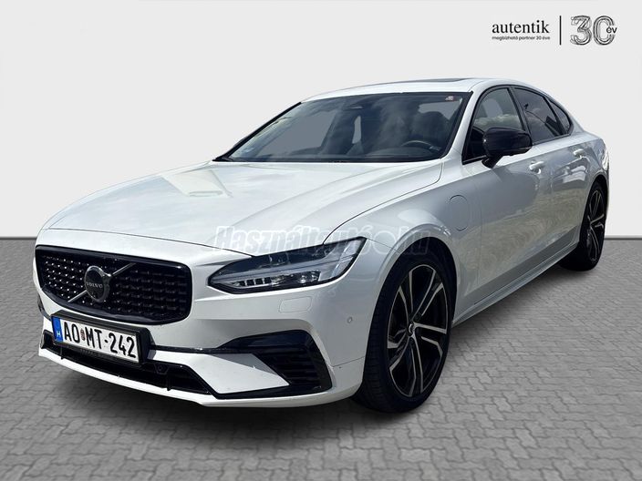 VOLVO S90 2.0 [T8] Recharge Ultimate Dark AWD Geartronic
