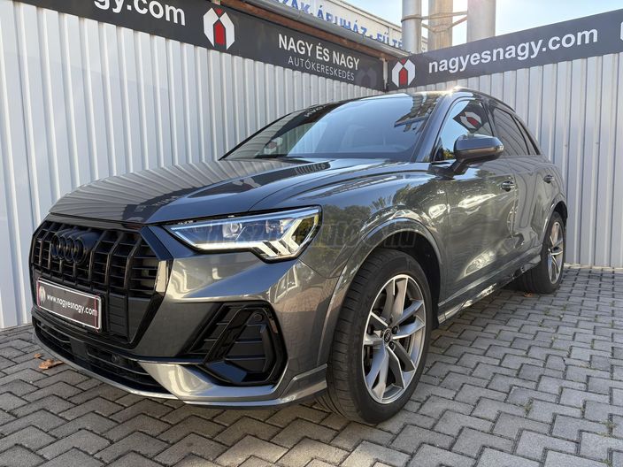 AUDI Q3 40 TFSI S line quattro S-tronic