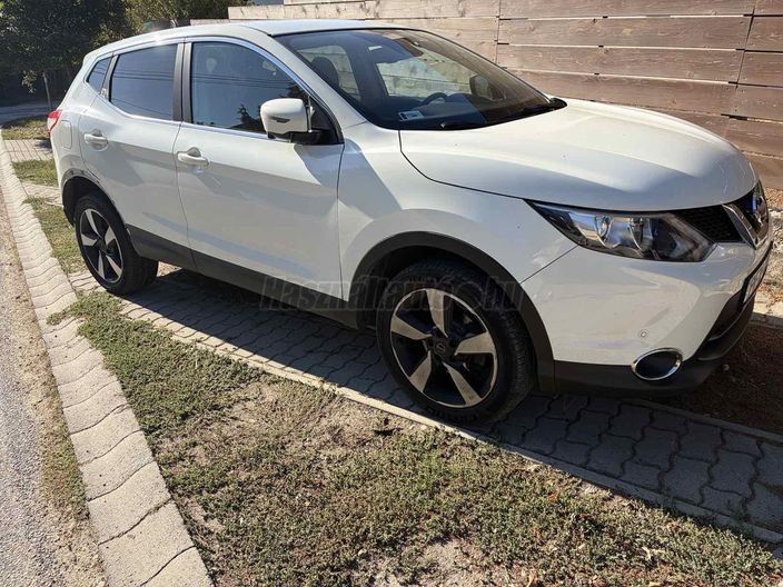 NISSAN QASHQAI 1.2 DIG-T N-Connecta Xtronic EURO6