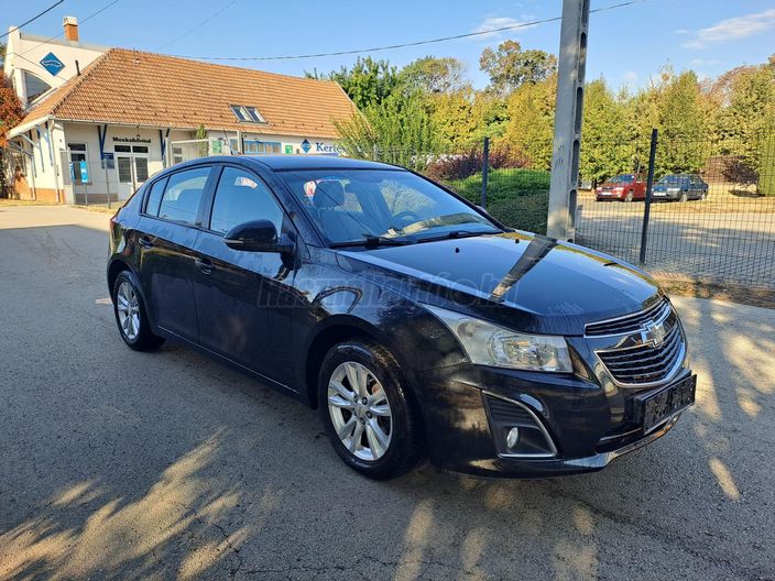 CHEVROLET CRUZE 1.6 LS Plus