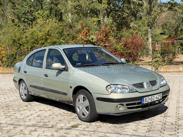 RENAULT MEGANE Classic 1.6 16V RT