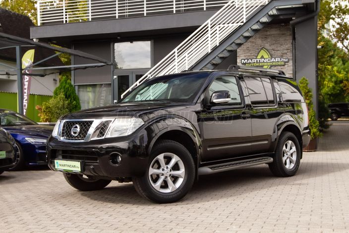 www.martincar.hu további 100 db Extra HD fénykép a NISSAN minden apró részletéről !!
