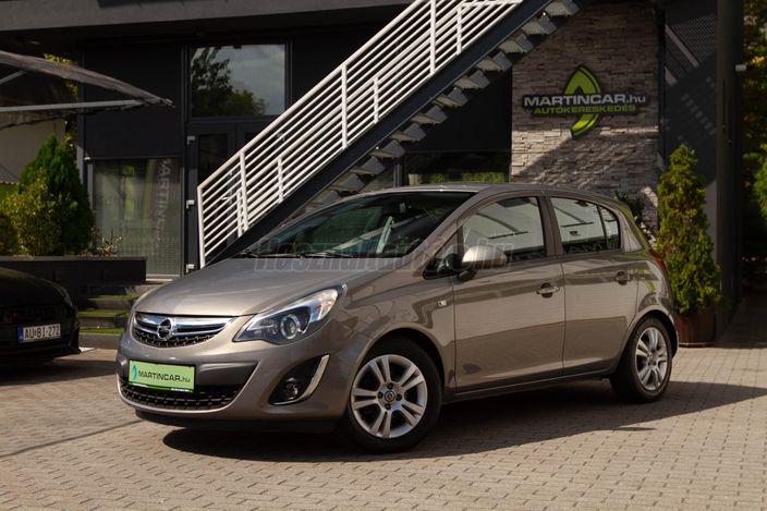 www.martincar.hu további 72 db Extra HD fénykép a CORSA minden apró részletéről !!