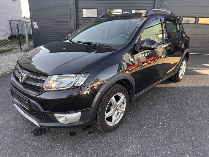 DACIA SANDERO 0.9 TCe Stepway Arctic