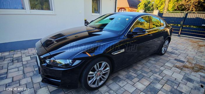 JAGUAR XE D180 R-Dynamic S (Automata)