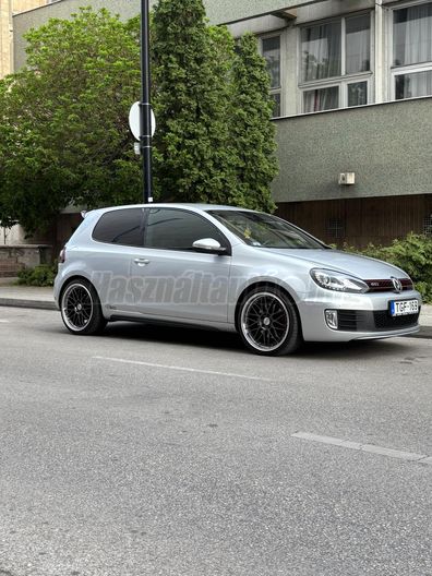 VOLKSWAGEN GOLF VI 2.0 TSI GTI