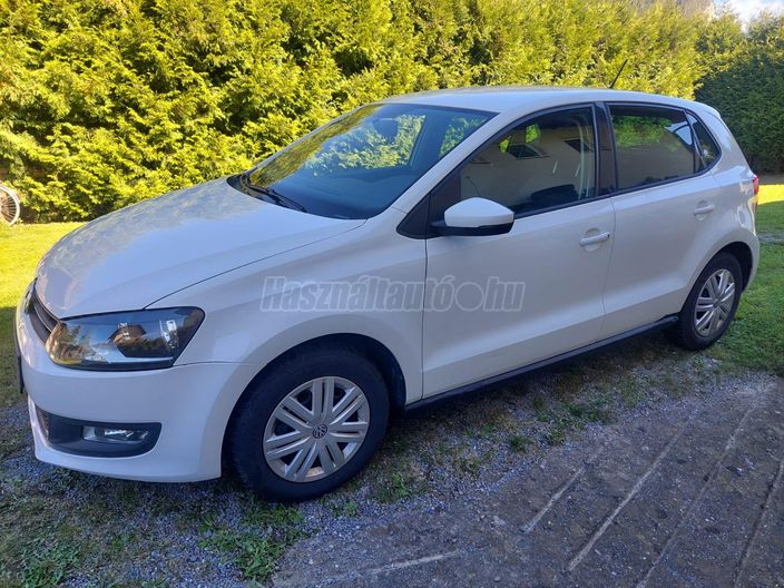 VOLKSWAGEN POLO V 1.2 70 Trendline