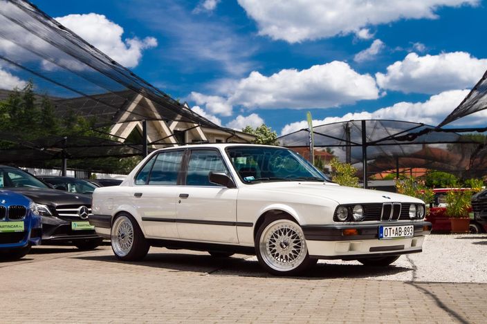 www.martincar.hu további 88 db Extra HD fénykép a BMW minden apró részletéről !!