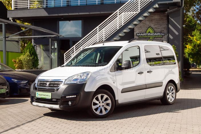 www.martincar.hu további 82 db Extra HD fénykép a PEUGEOT minden apró részletéről !!