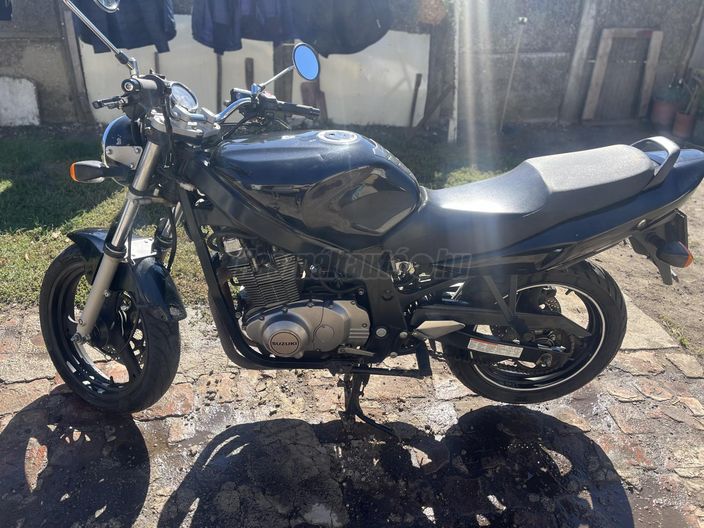 SUZUKI GS 500 E