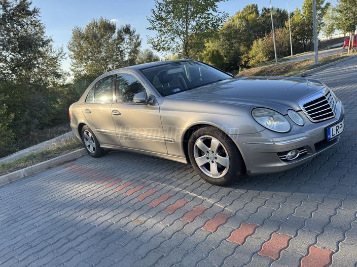 MERCEDES-BENZ E 200