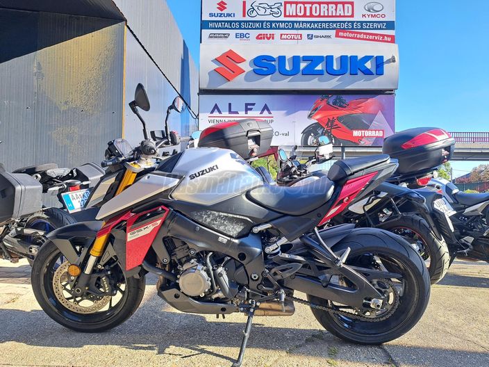 SUZUKI GSX-S 1000