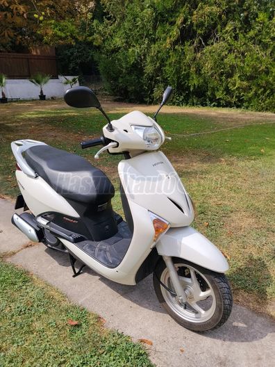 HONDA NHX 110 LEAD