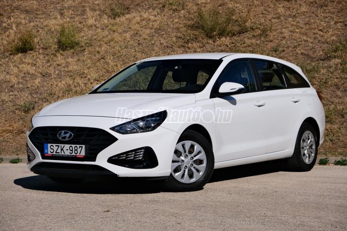 HYUNDAI I30 1.5 DPi Comfort