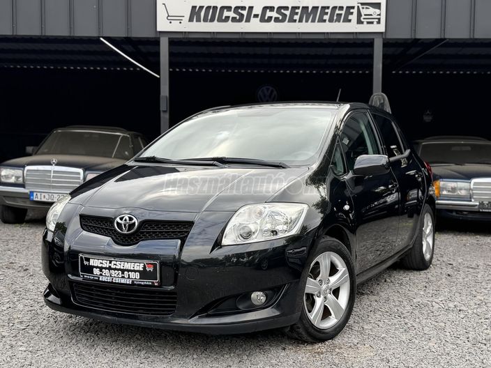 TOYOTA AURIS 1.6 Sol Navi