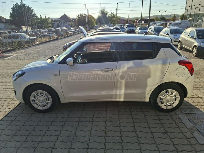 SUZUKI SWIFT 1.2 Dualjet Hybrid GLX CVT