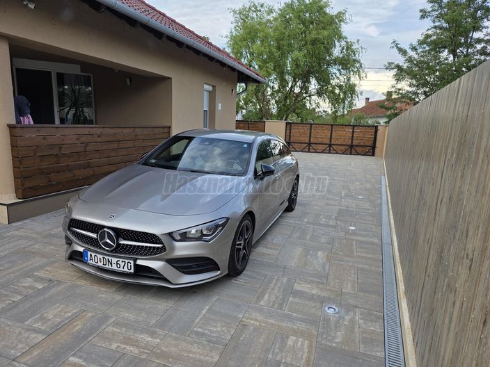 MERCEDES-BENZ CLA 220 d AMG Line 8G-DCT