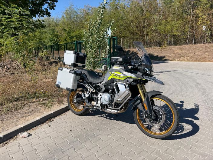 VOGE 900 DSX 952KM ÚJ ÁLLAPOT