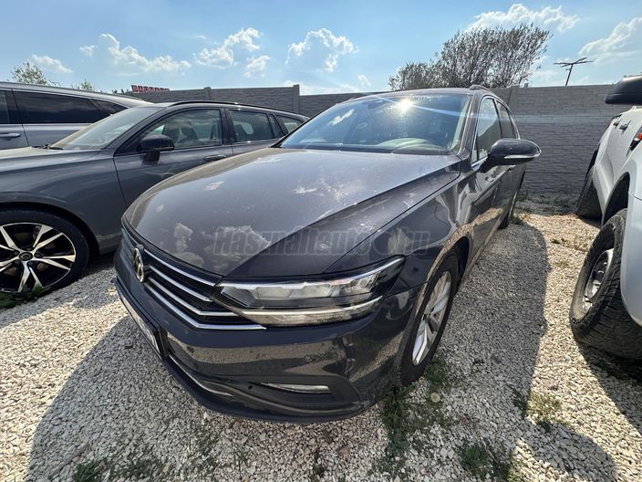 VOLKSWAGEN PASSAT VIII Variant 1.5 TSI ACT Business