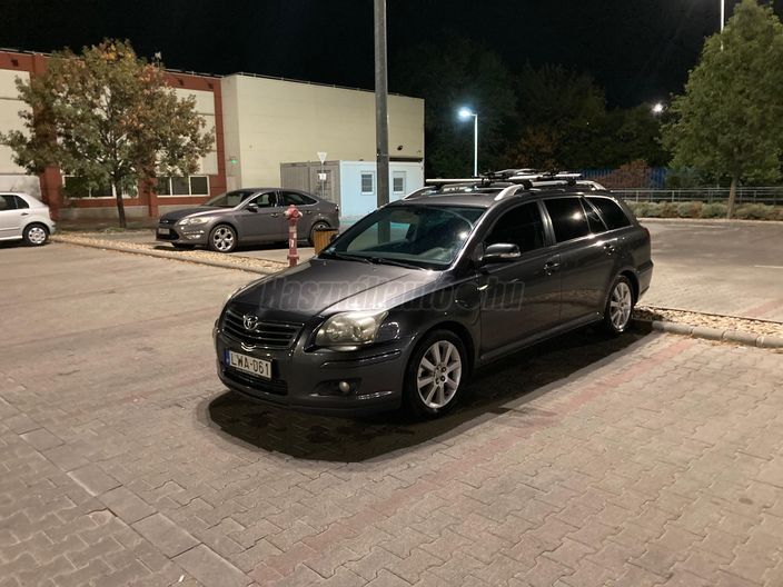 TOYOTA AVENSIS Wagon 2.0 D-4D Sol Plus