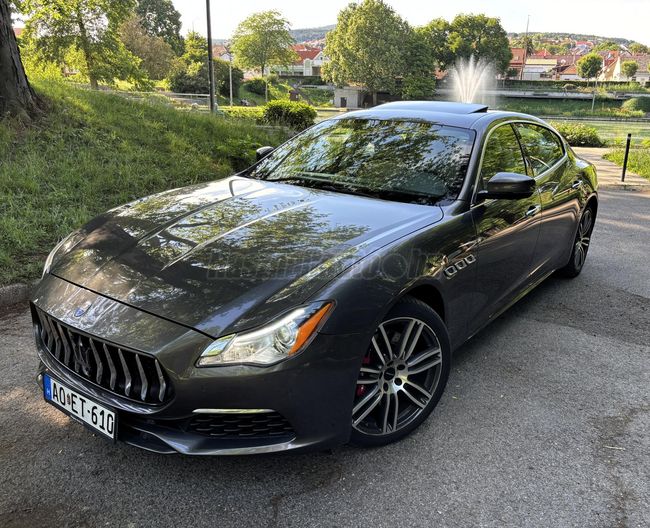 MASERATI QUATTROPORTE 3.0 D GranLusso (Automata)