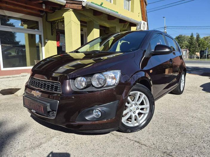 CHEVROLET AVEO 1.6 LTZ