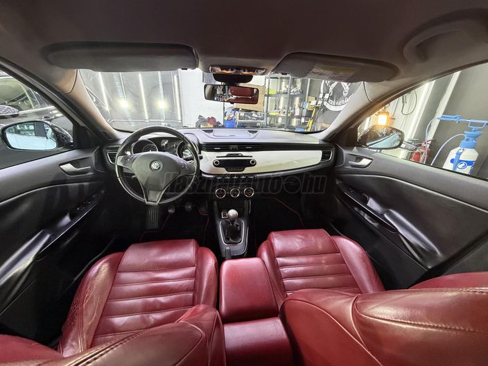 ALFA ROMEO GIULIETTA 1.4 TB Distinctive