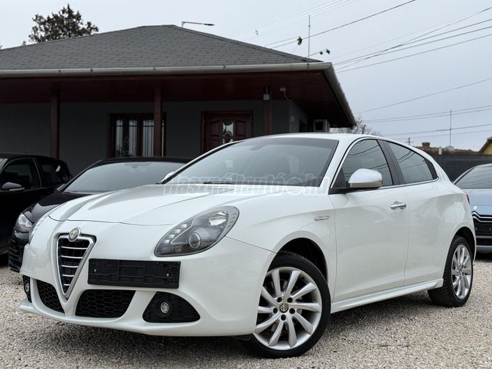 ALFA ROMEO GIULIETTA 2.0 JTDM-2 Distinctive