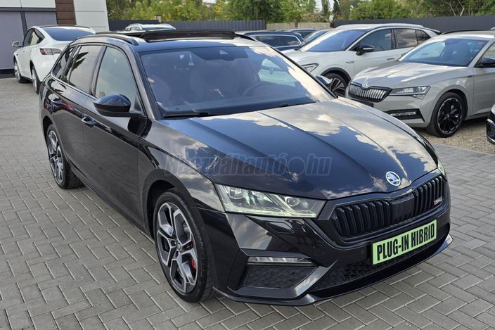 SKODA OCTAVIA Combi 1.4 TSI pHEV RS DSG