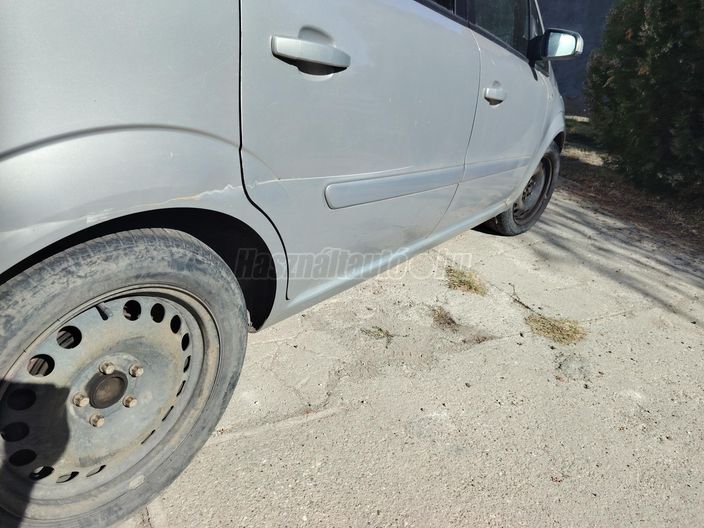 OPEL ZAFIRA B