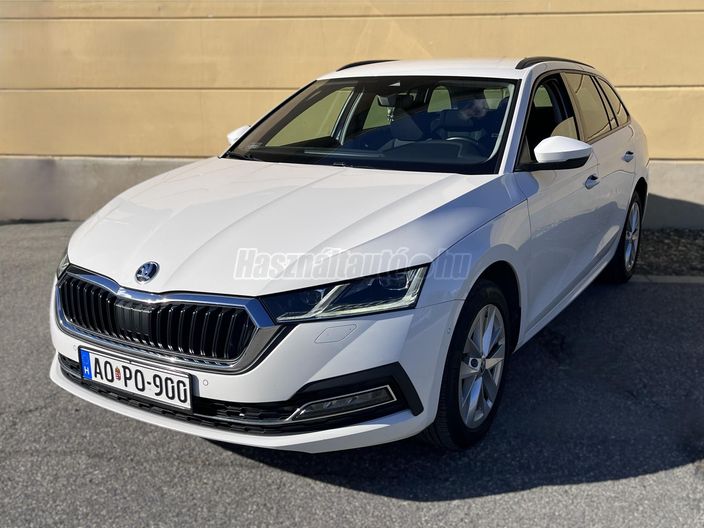 SKODA OCTAVIA Combi 2.0 TDI SCR Style