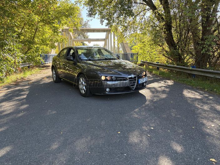 ALFA ROMEO 159 1.9 JTD 8V Distinctive