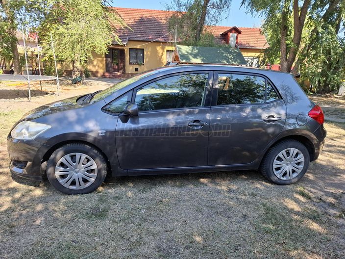 TOYOTA AURIS 1.6 Sol M M