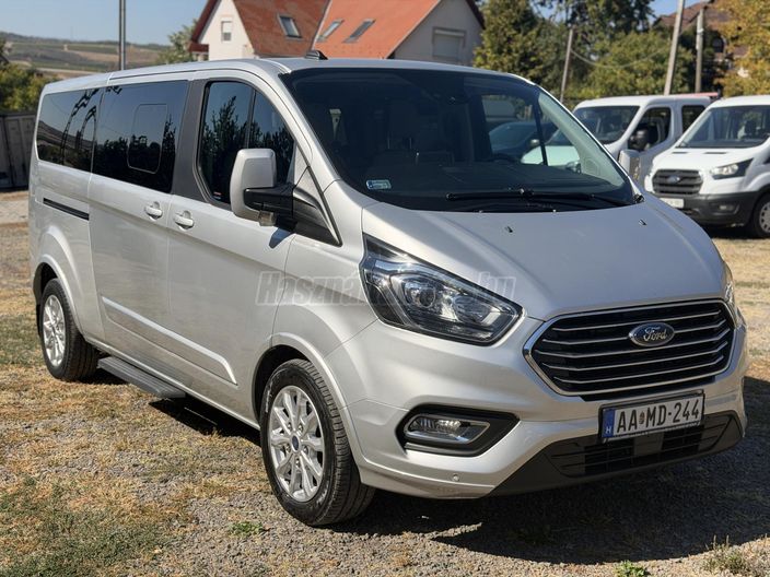FORD TOURNEO