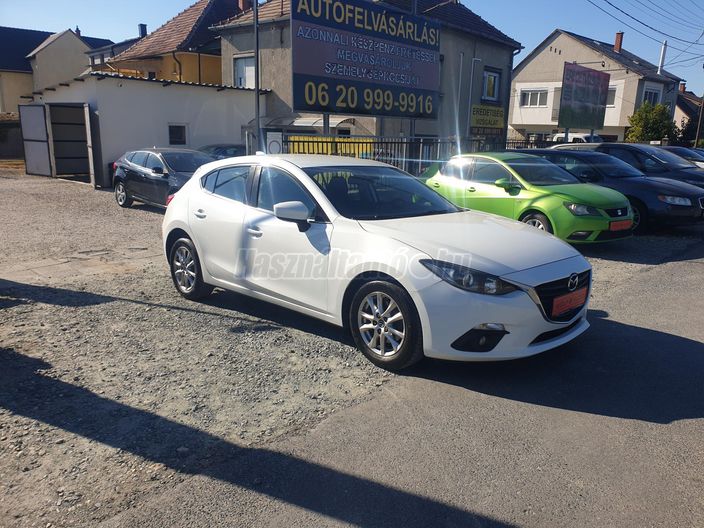 MAZDA 3 Sport 2.0 Revolution
