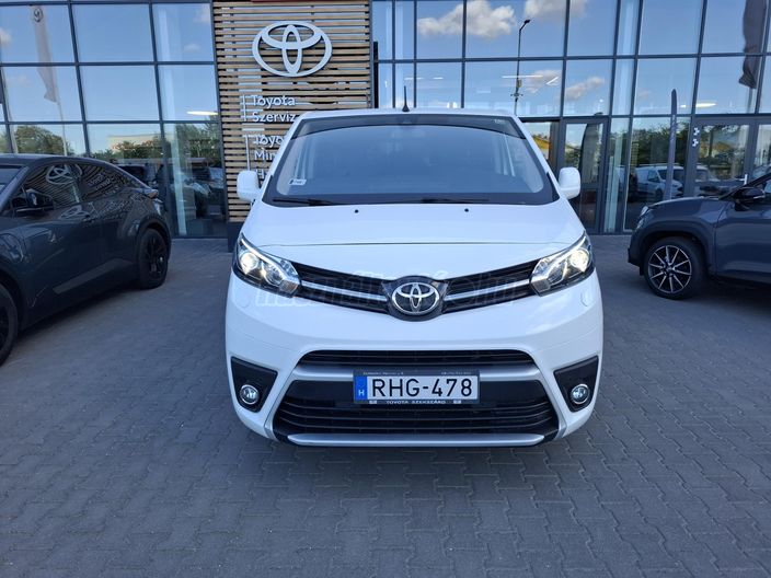 TOYOTA PROACE 2.0 D-4D Family Base L1H1