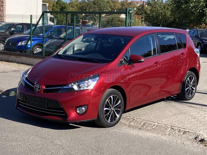 TOYOTA VERSO 1.8 Executive