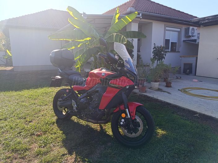 YAMAHA MT-09 TRACER