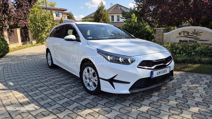 KIA CEE'D Ceed SW 1.5 T-GDI Gold DCT