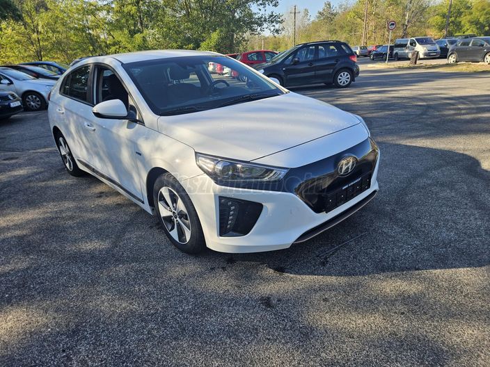 HYUNDAI IONIQ electric Comfort Navi (Automata)