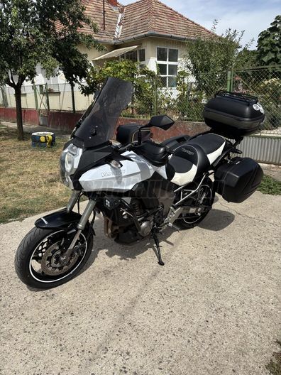 KAWASAKI VERSYS 1000