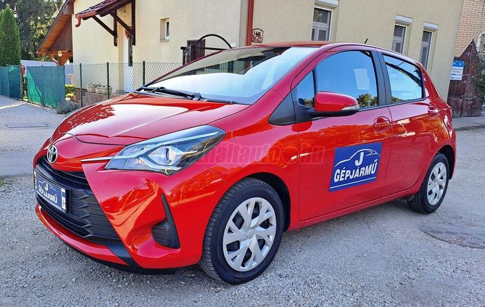 TOYOTA YARIS 1.5 Dual VVT-iE Active