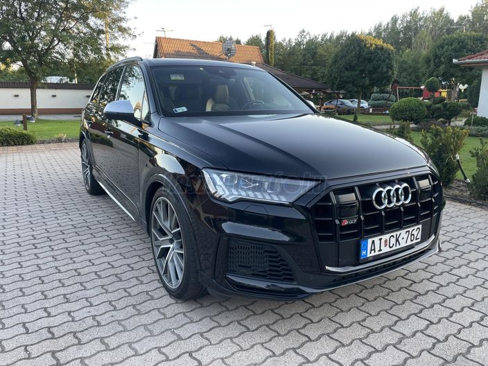 AUDI SQ7 60 TDI quattro Tiptronic ic [7 személy]