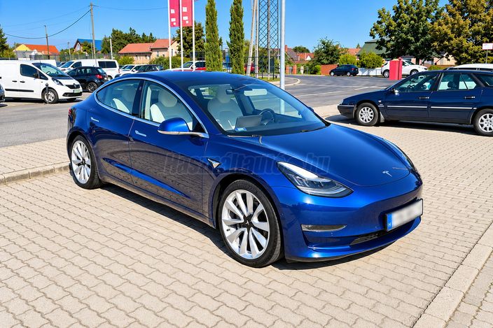 TESLA MODEL 3 Long Range AWD (Automata)