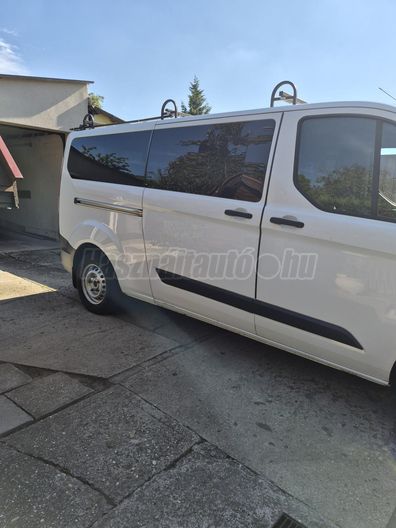 FORD TRANSIT Tourneo Custom 2.0 TDCi 310 L1H1 Titanium (9 személyes )