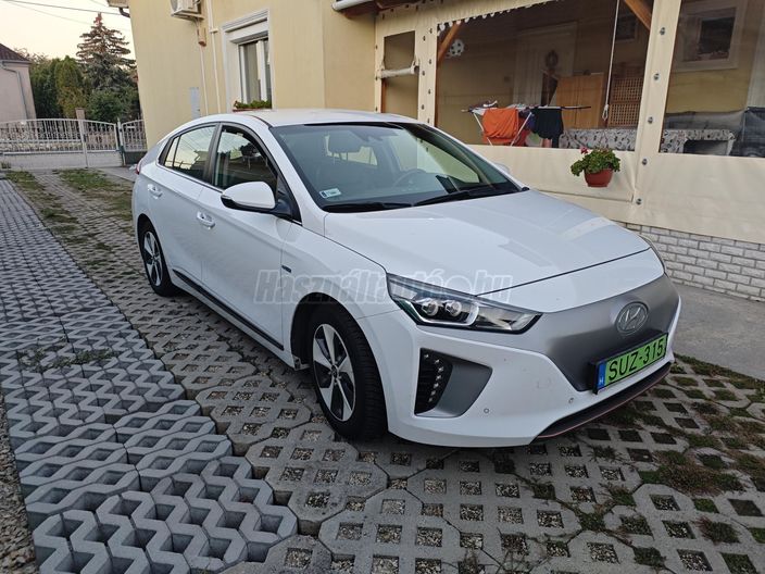 HYUNDAI IONIQ electric Premium (Automata)