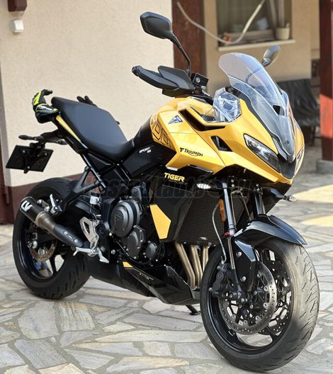 TRIUMPH TIGER SPORT 800