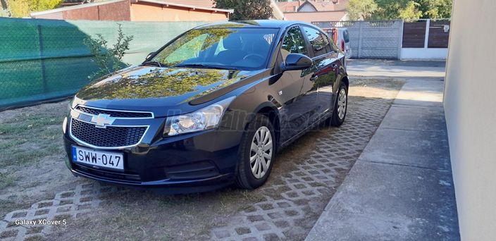 CHEVROLET CRUZE 1.7d LTZ Plus