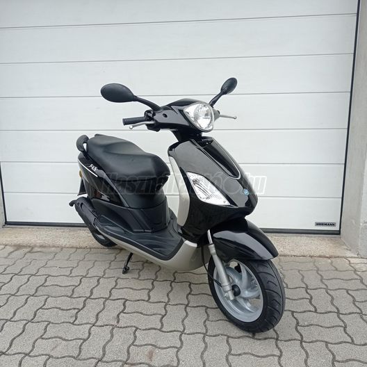 PIAGGIO FLY 50