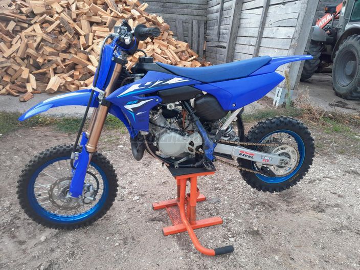 YAMAHA YZ 60 H